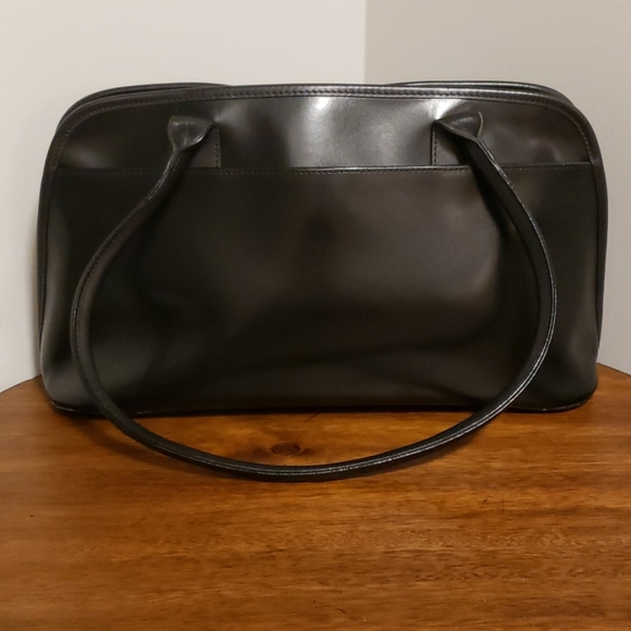 Black Longchamp Roseau Domed Shoulder Bag - Picture 4 of 13